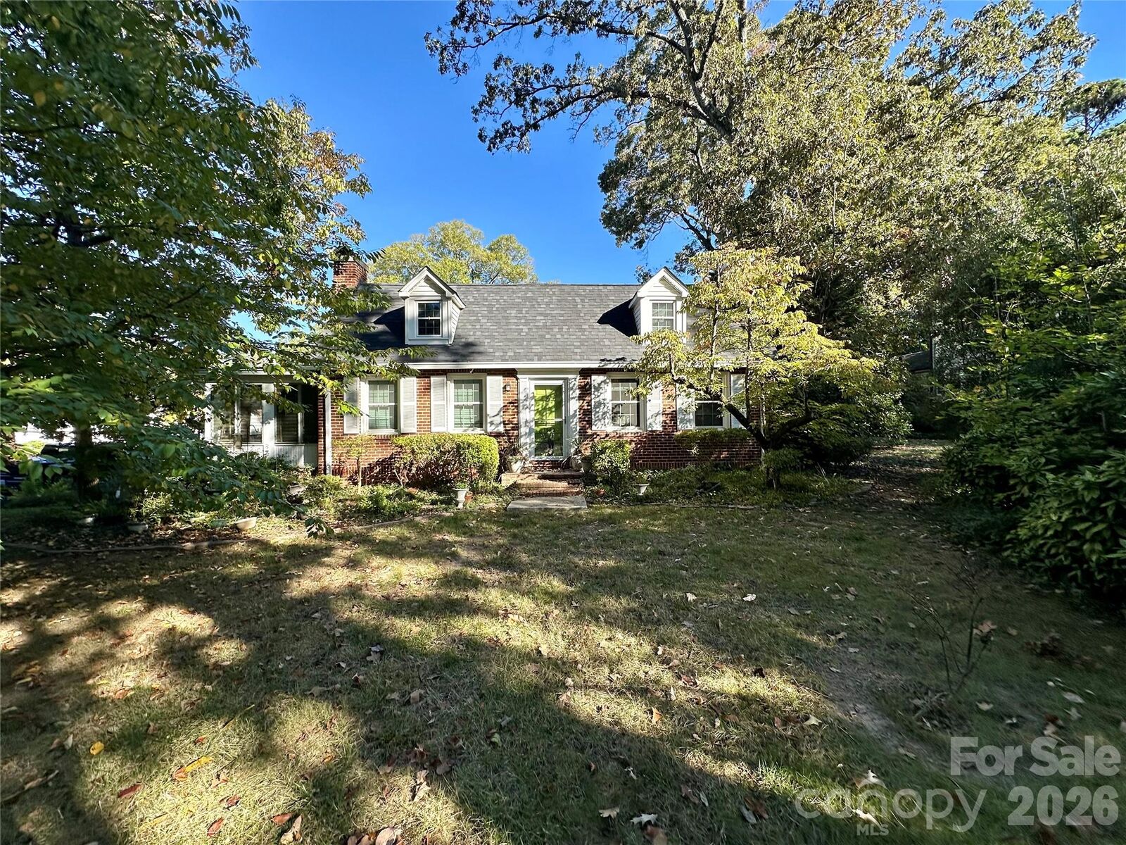 Property Photo:  1202 Franklin Boulevard  NC 28054 
