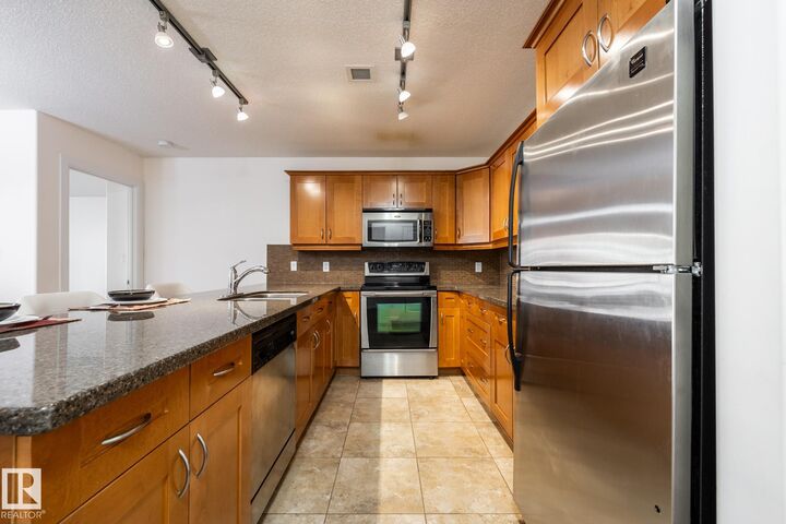 Property Photo:  400 Palisades Way 207  AB T8H 0H4 