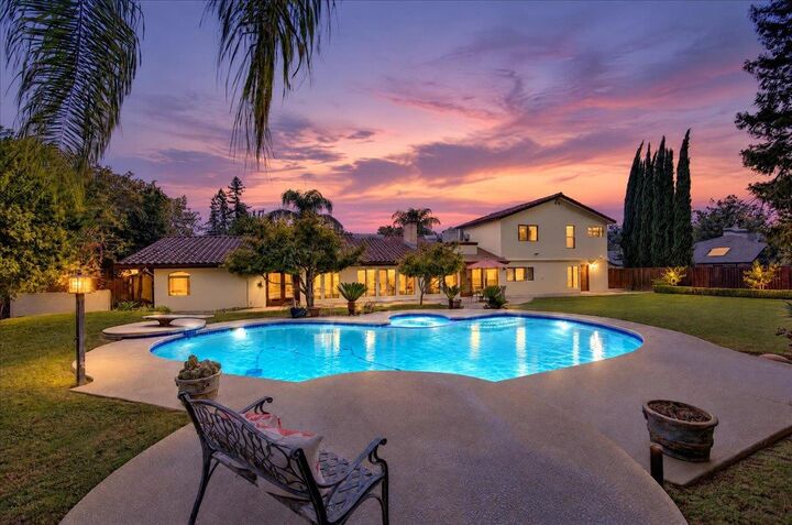 Property Photo:  2510 W San Ramon Avenue  CA 93711 