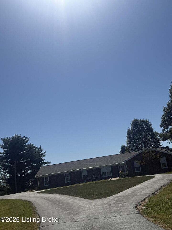 Property Photo:  1533 Bagdad Rd  KY 40065 