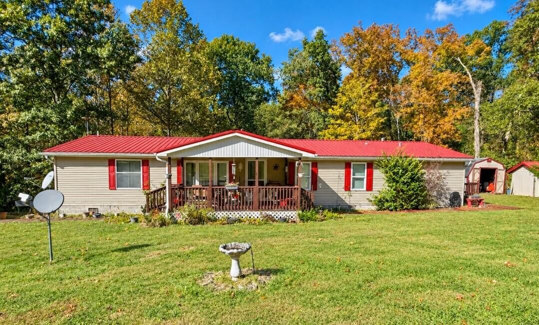 Property Photo:  290 Lecompte Bottom Road  KY 40057 
