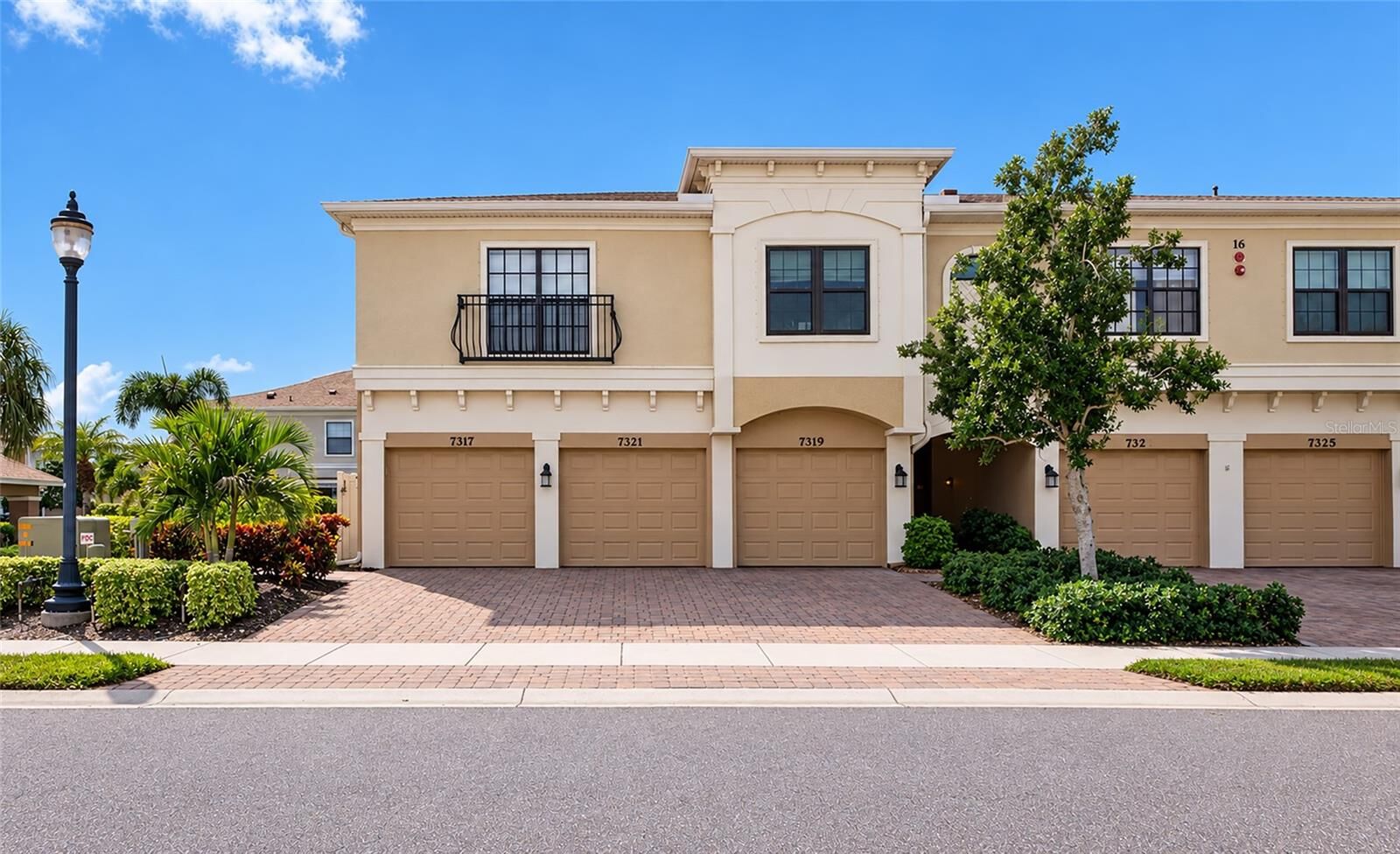Property Photo:  7321 Skybird Road 397  FL 34209 