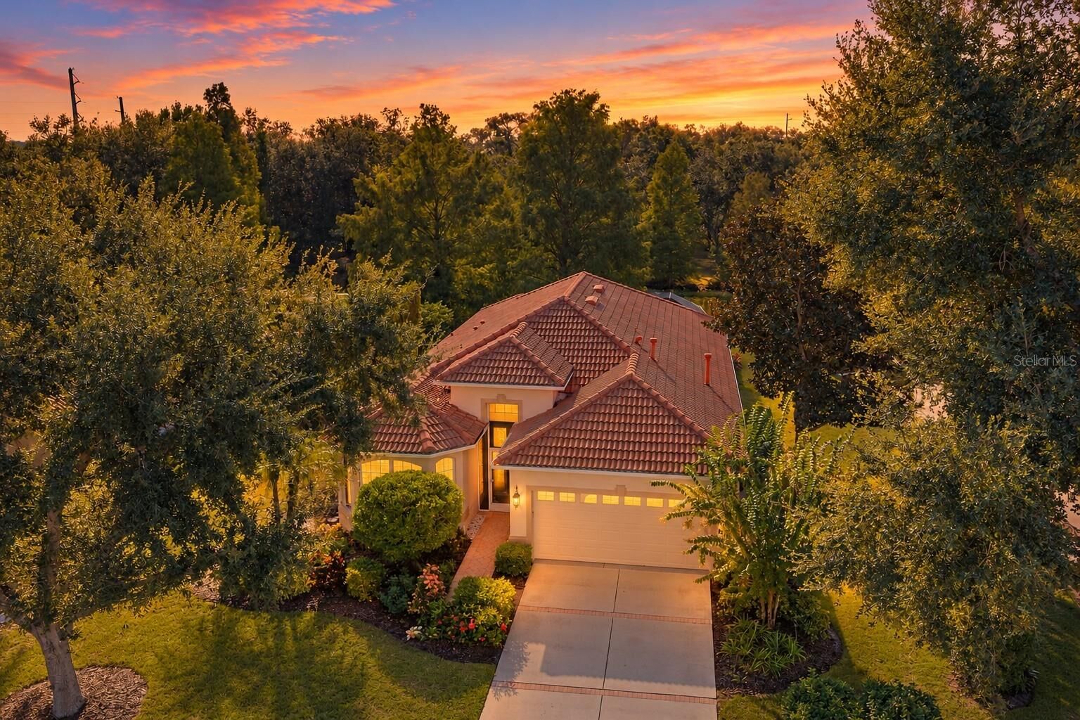 Property Photo:  7050 Owls Nest Terrace  FL 34203 