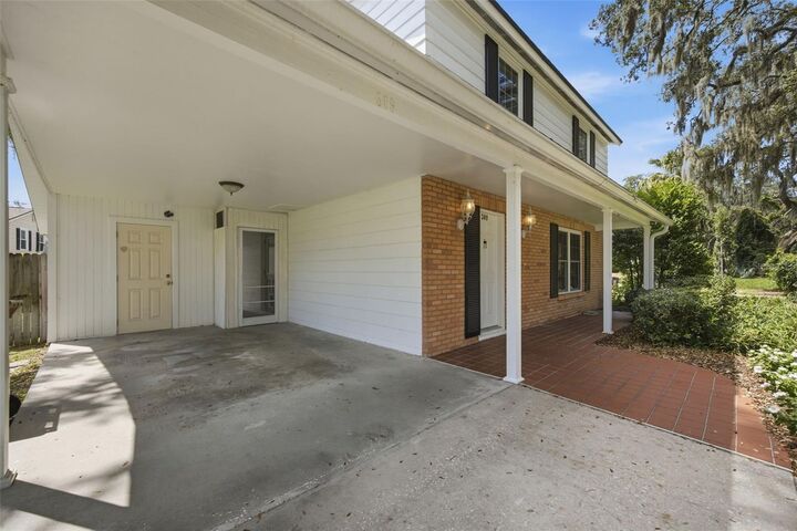 Property Photo:  309 Belle View Avenue  FL 33617 