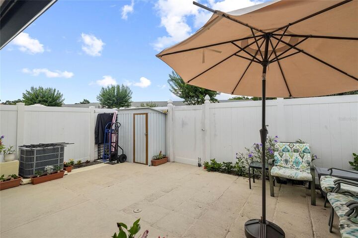 Property Photo: 1507 Grove Street FL 32751