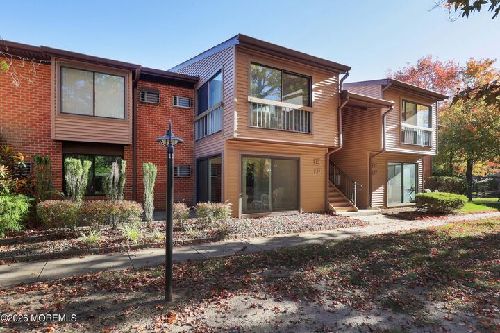 Property Photo:  21 Manchester Court  NJ 07701 