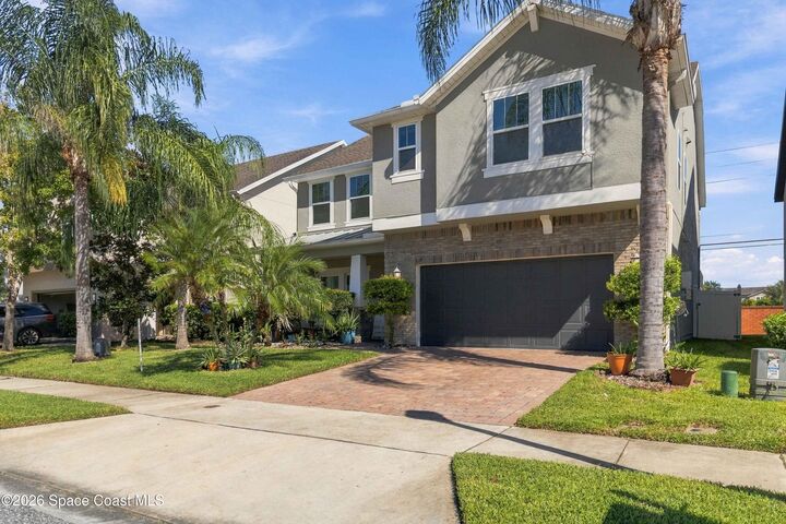 Property Photo:  617 Marsh Reed Drive  FL 34787 