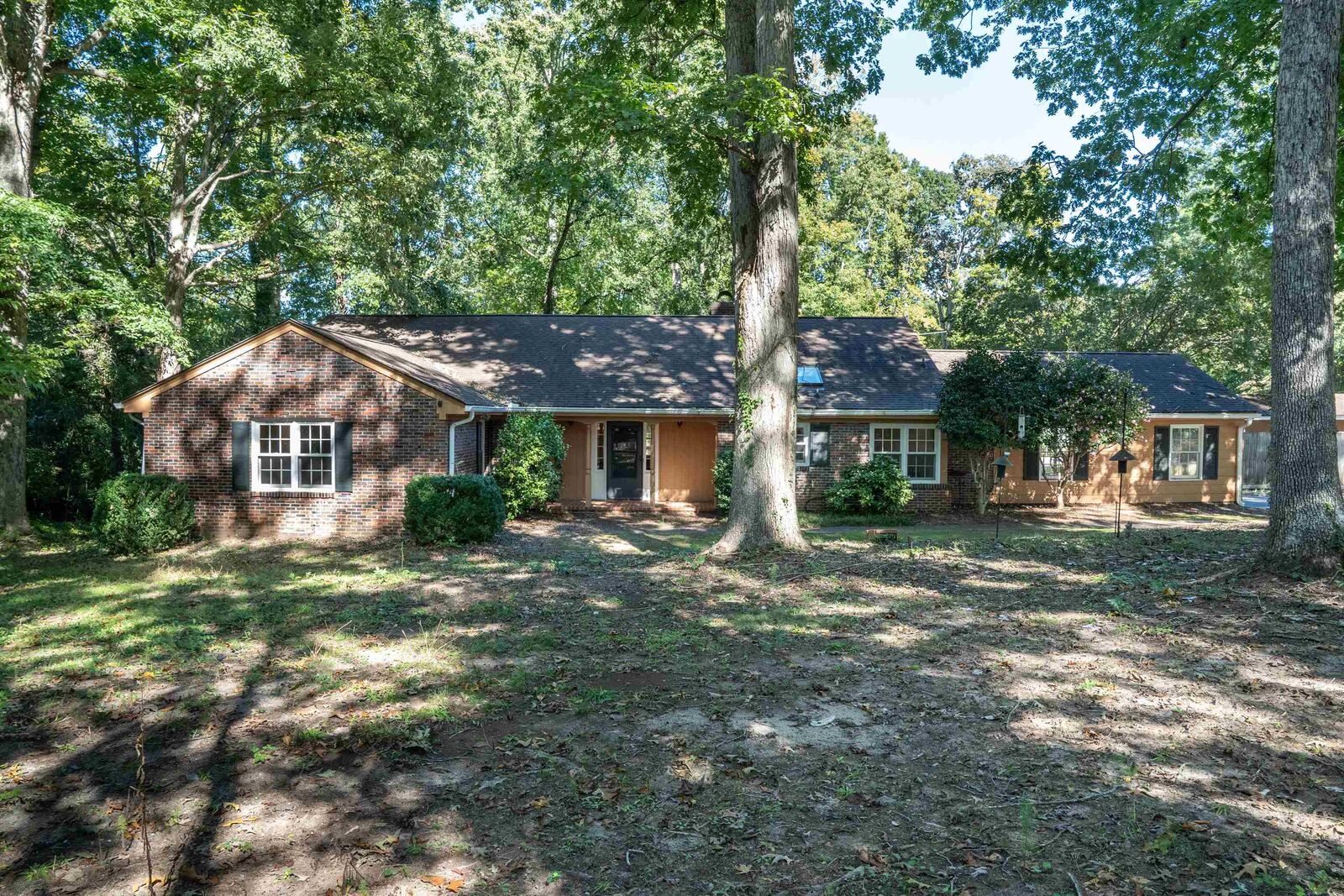 Property Photo:  1510 Barberry Lane  SC 29302 