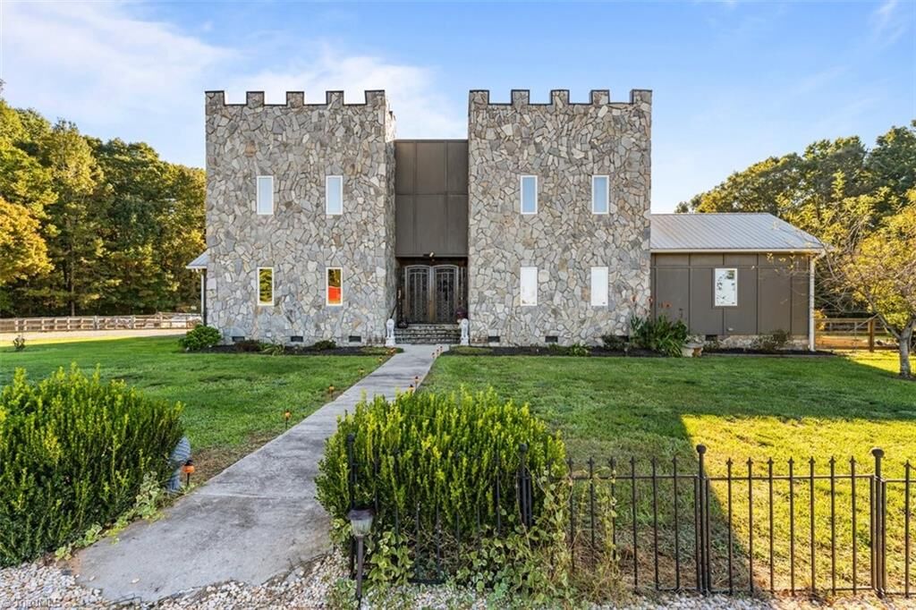 Property Photo:  1282 Little River Road  NC 27205 