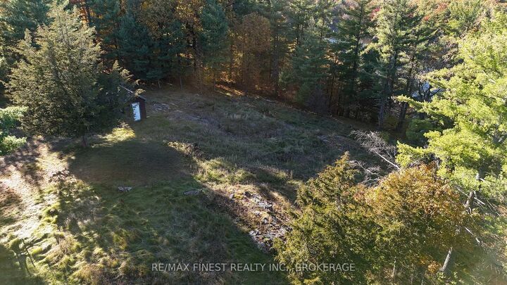 Property Photo:  187 Weisiger Lane  ON K7M 1H9 