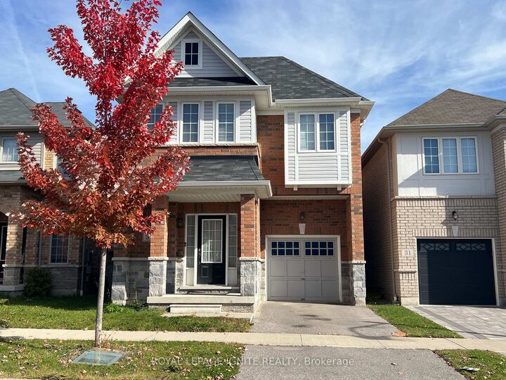 Property Photo:  33 Ainsbury Avenue  ON L1Z 0S7 