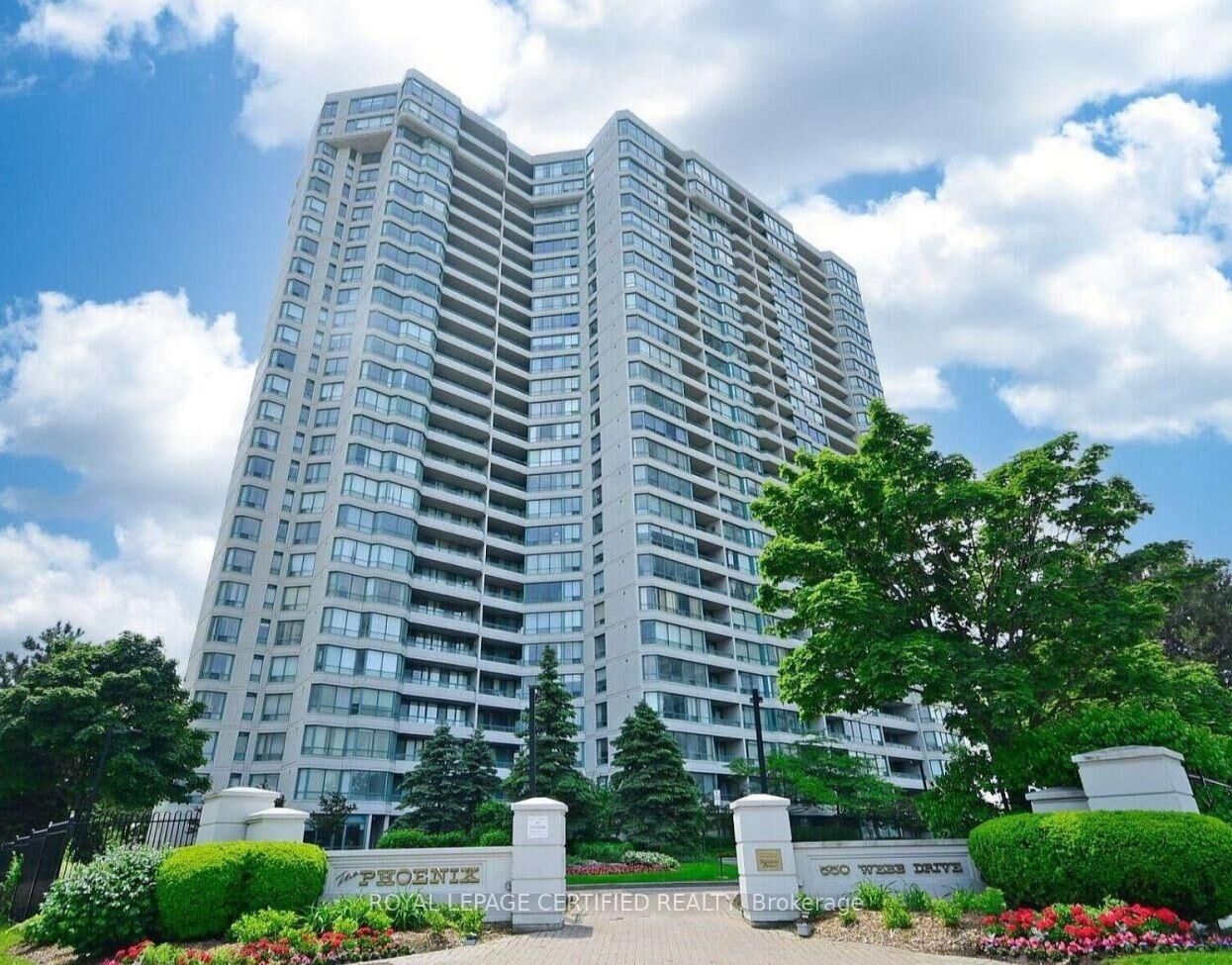 Property Photo: 550 Webb Drive 1806 ON L5B 3Y4