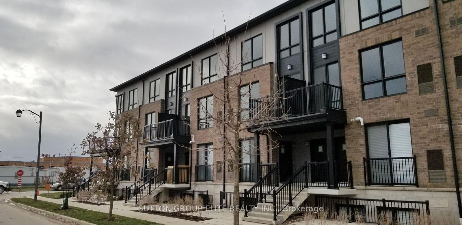 Property Photo: 1206 Main Street E 204 ON L9T 9K6