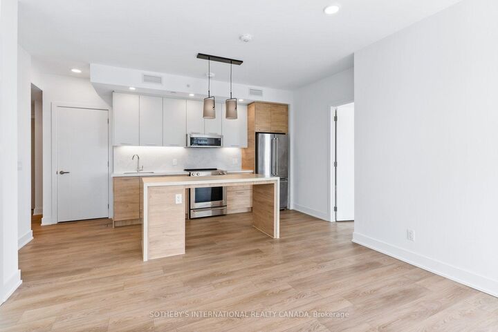 Property Photo:  200 Redpath Avenue 1109  ON M4P 0E6 