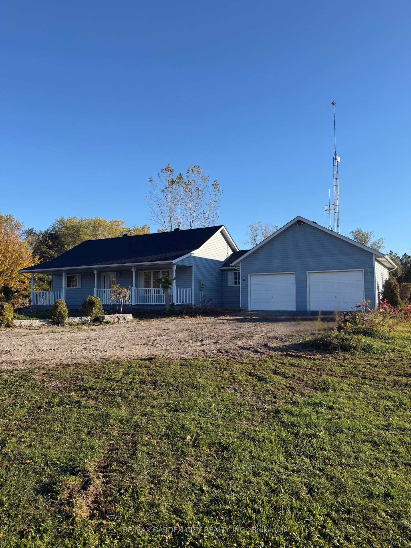 Property Photo:  1032 Hutchinson Road  ON N0A 1K0 