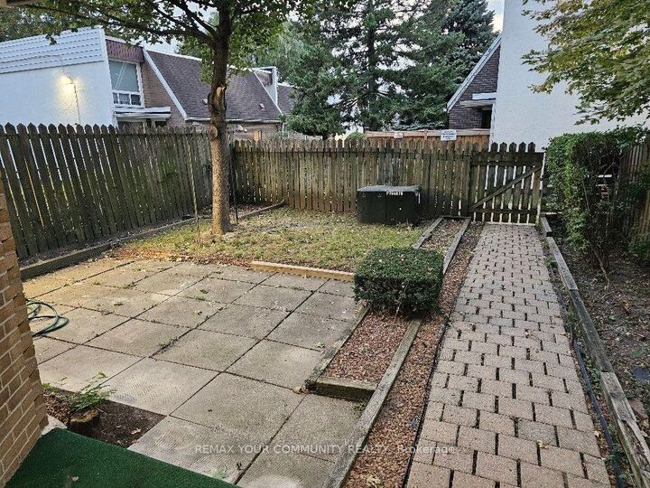 Property Photo:  70 Driftwood Avenue 161  ON M3N 2M5 