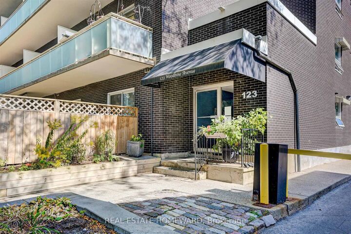 Property Photo:  123 Woodbine Avenue 322  ON M4L 3V8 