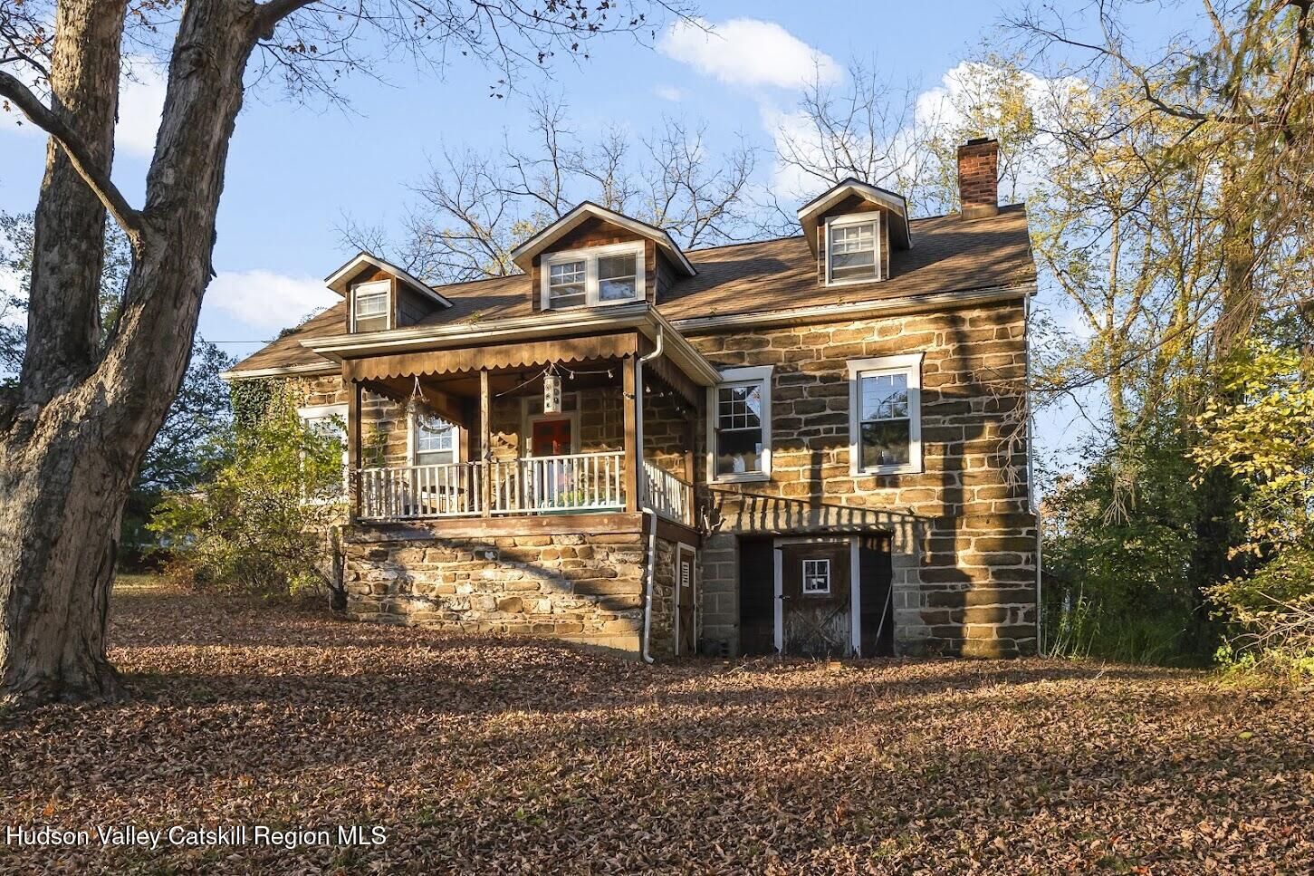 Property Photo:  274 Fingar  NY 12534 