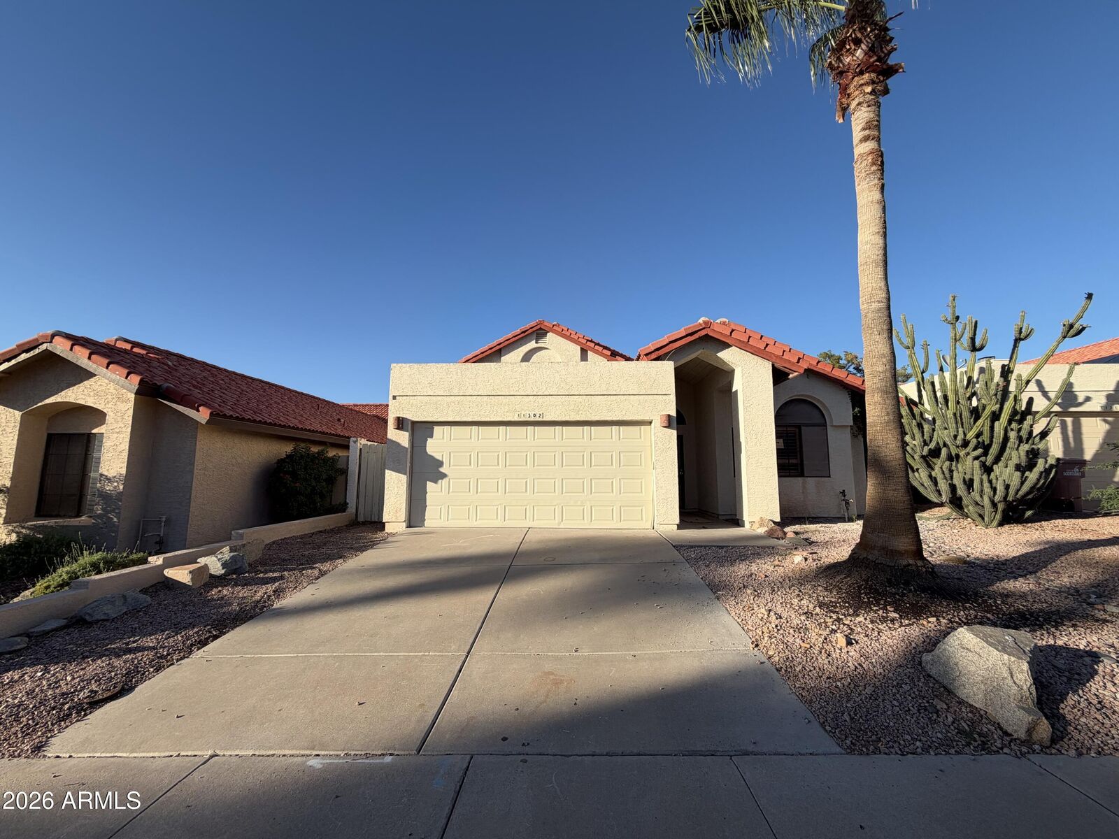 Property Photo:  11302 E Jenan Drive  AZ 85259 