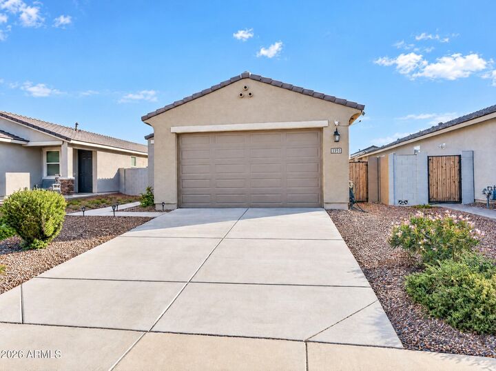 Property Photo:  3151 E Lilly Jane Way  AZ 85143 