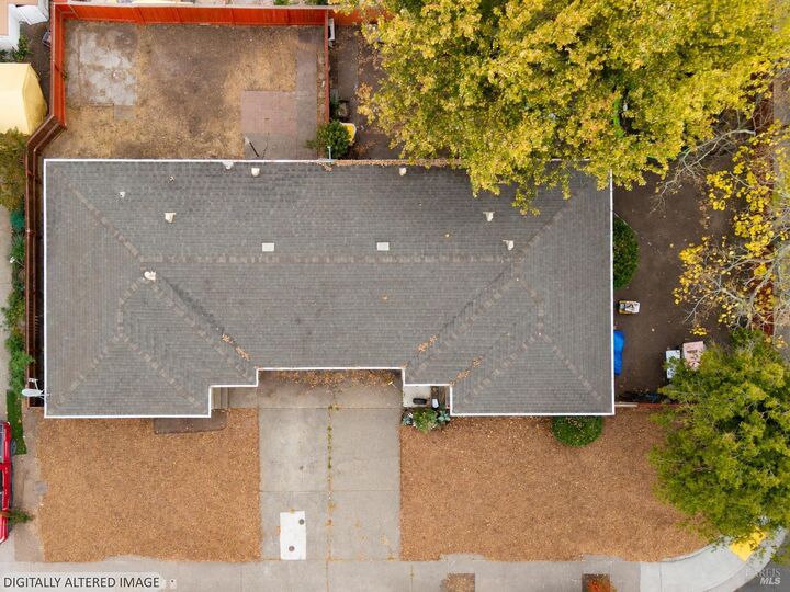 Property Photo:  1006 Pressley Street  CA 95404 