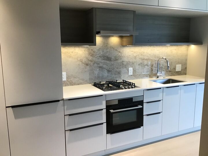 Property Photo:  612 Elmwood Street 2708  BC V3J 3W8 