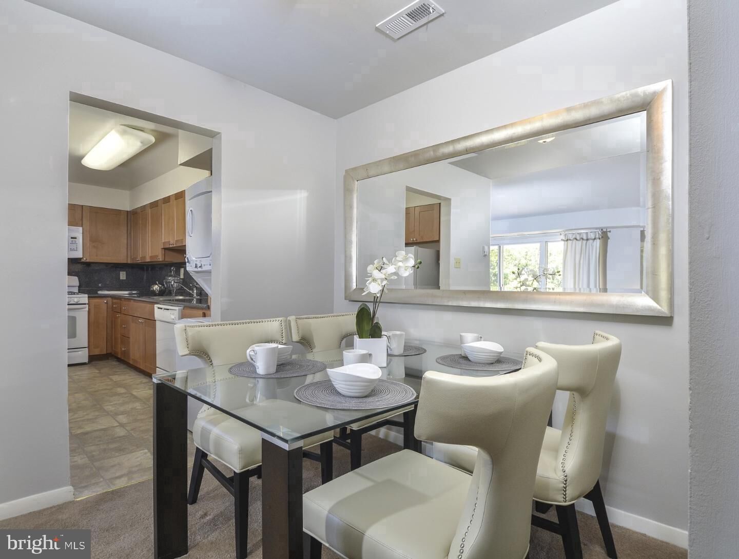 Property Photo:  284 Iven Avenue 264-3D  PA 19087 