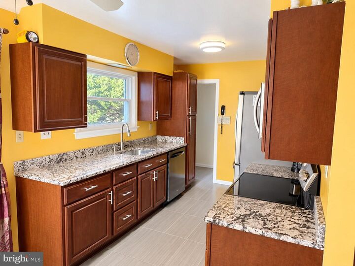 Property Photo:  6514 8th Avenue  MD 20783 