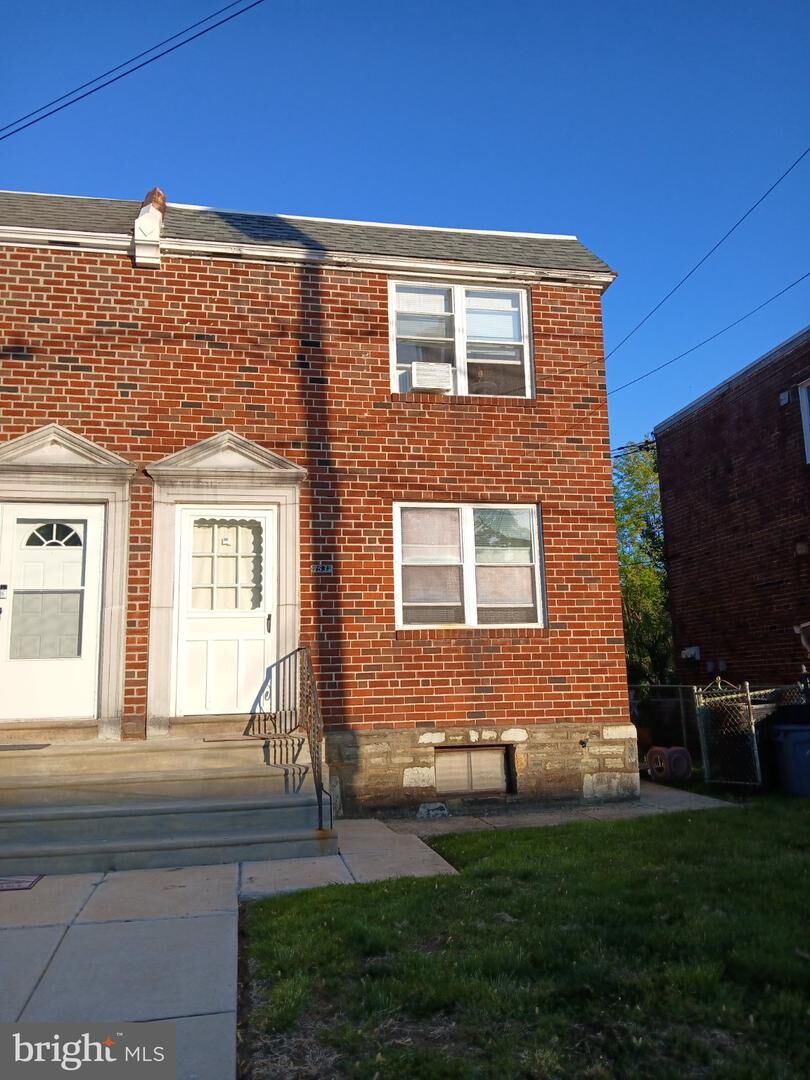 Property Photo: 7531 Rising Sun Avenue PA 19111