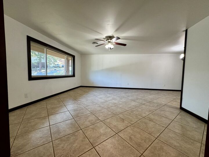 Property Photo:  5428 Wren Road  AR 72204 