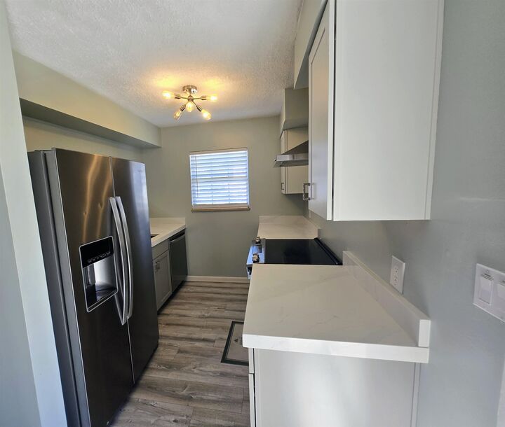 Property Photo: 613 36th Ave. N M SC 29577