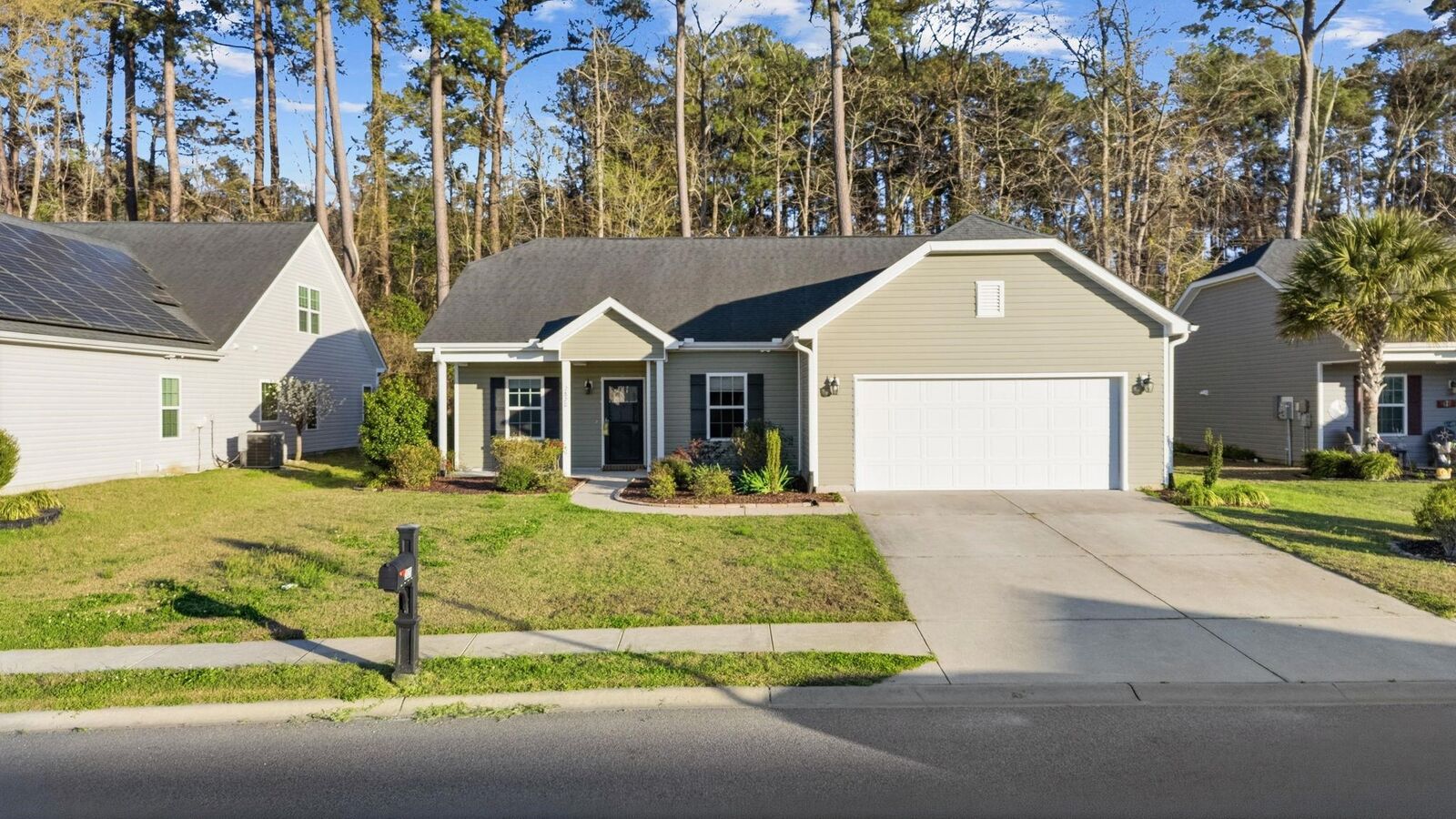 Property Photo:  2820 Desert Rose St.  SC 29566 