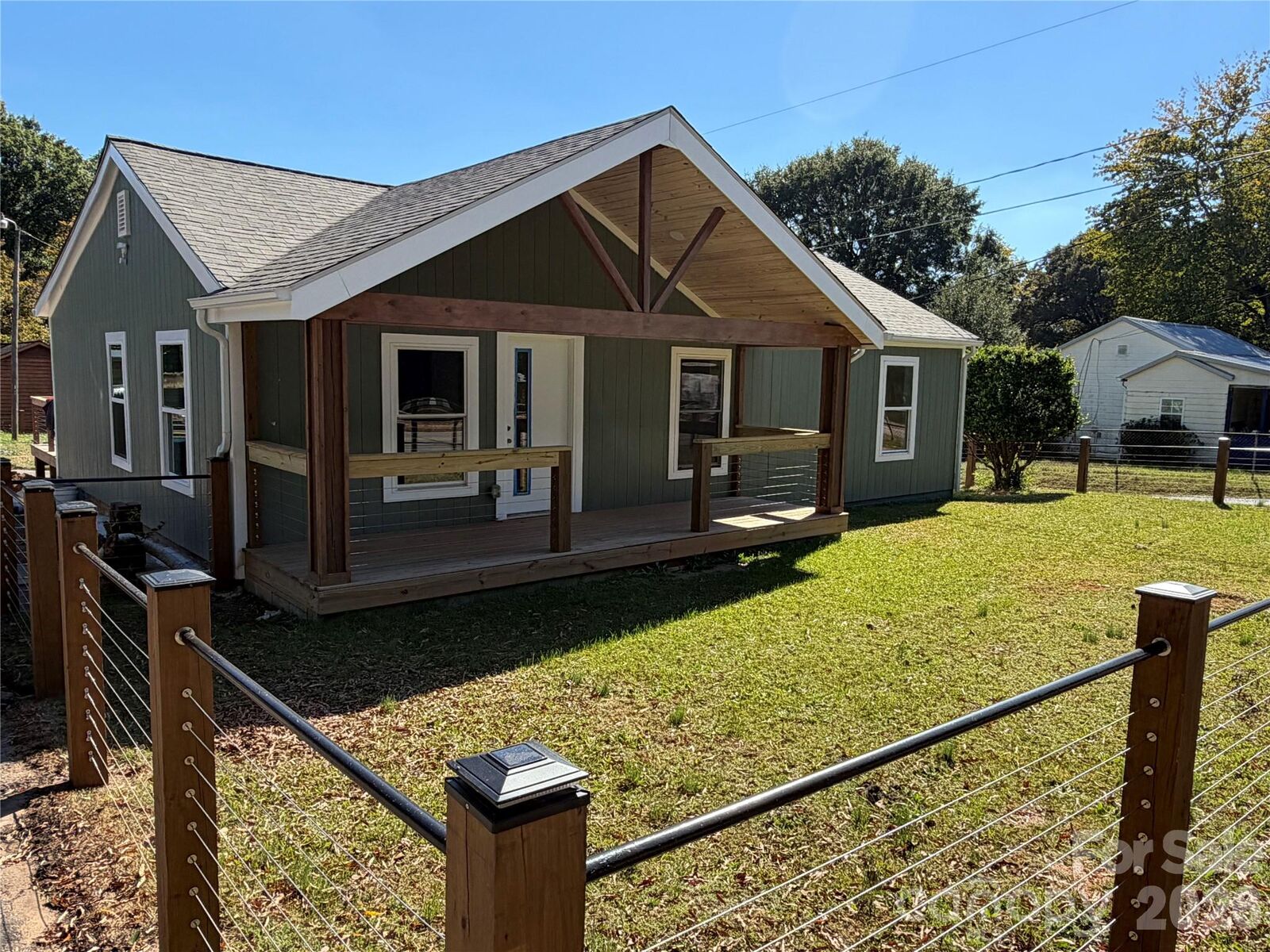 Property Photo: 121 Autumn Leaf Road NC 28166
