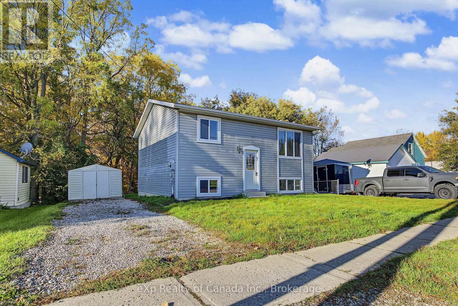 Property Photo:  70 Dover Street  ON N0J 1R0 