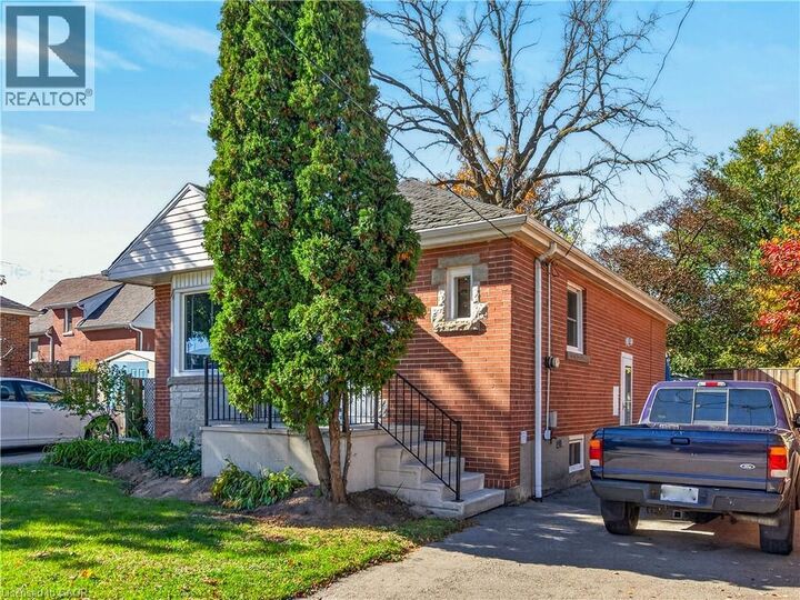 Property Photo: 304 East 19th Street ON L9A 4S7