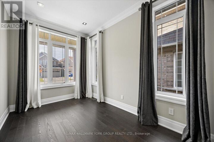 Property Photo: 19 Lampkin Street ON L0E 1R0