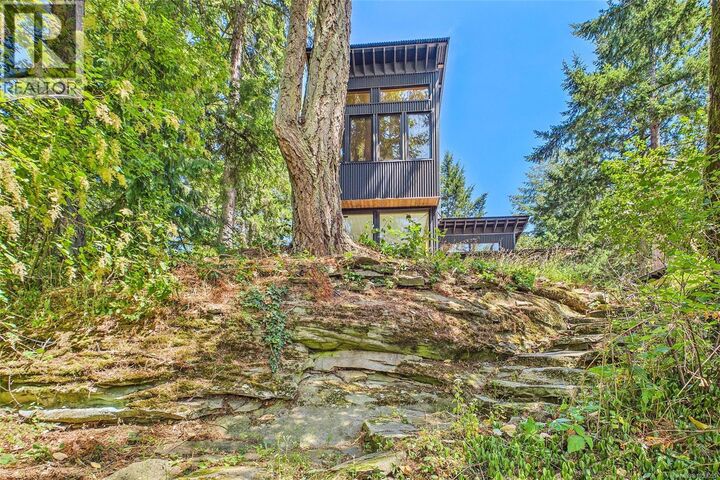 Property Photo:  182 Colvilleton Trail  BC V9R 6R1 