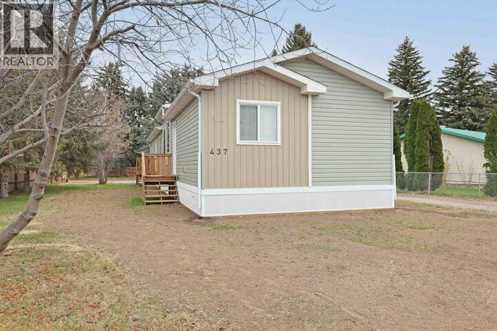 Property Photo: 437 Margaret Avenue AB T0J 0Z0