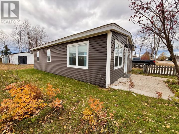 Property Photo: 7 Tenth Street NL A0P 1E0