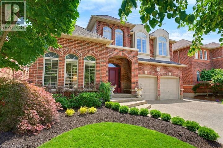 Property Photo: 141 Falconridge Drive ON N2K 4J9