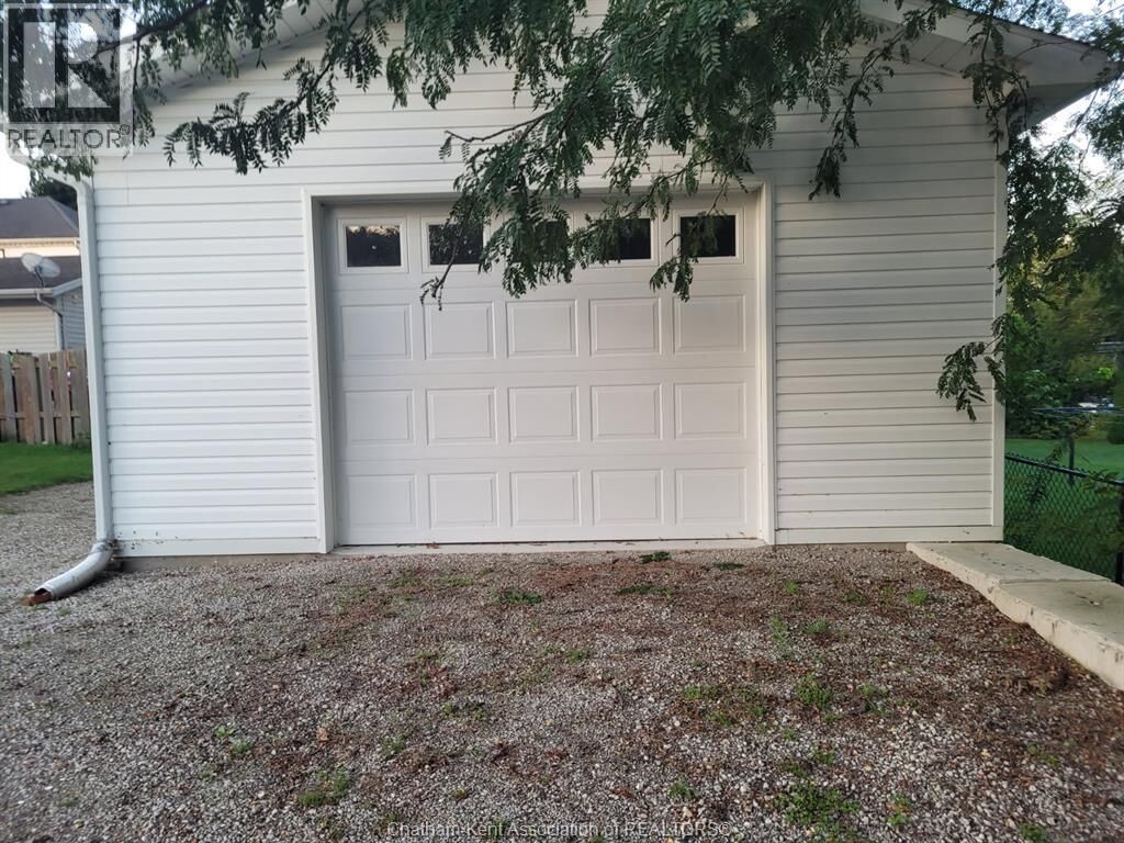 Property Photo:  14 York Street East  ON N0P 2C0 