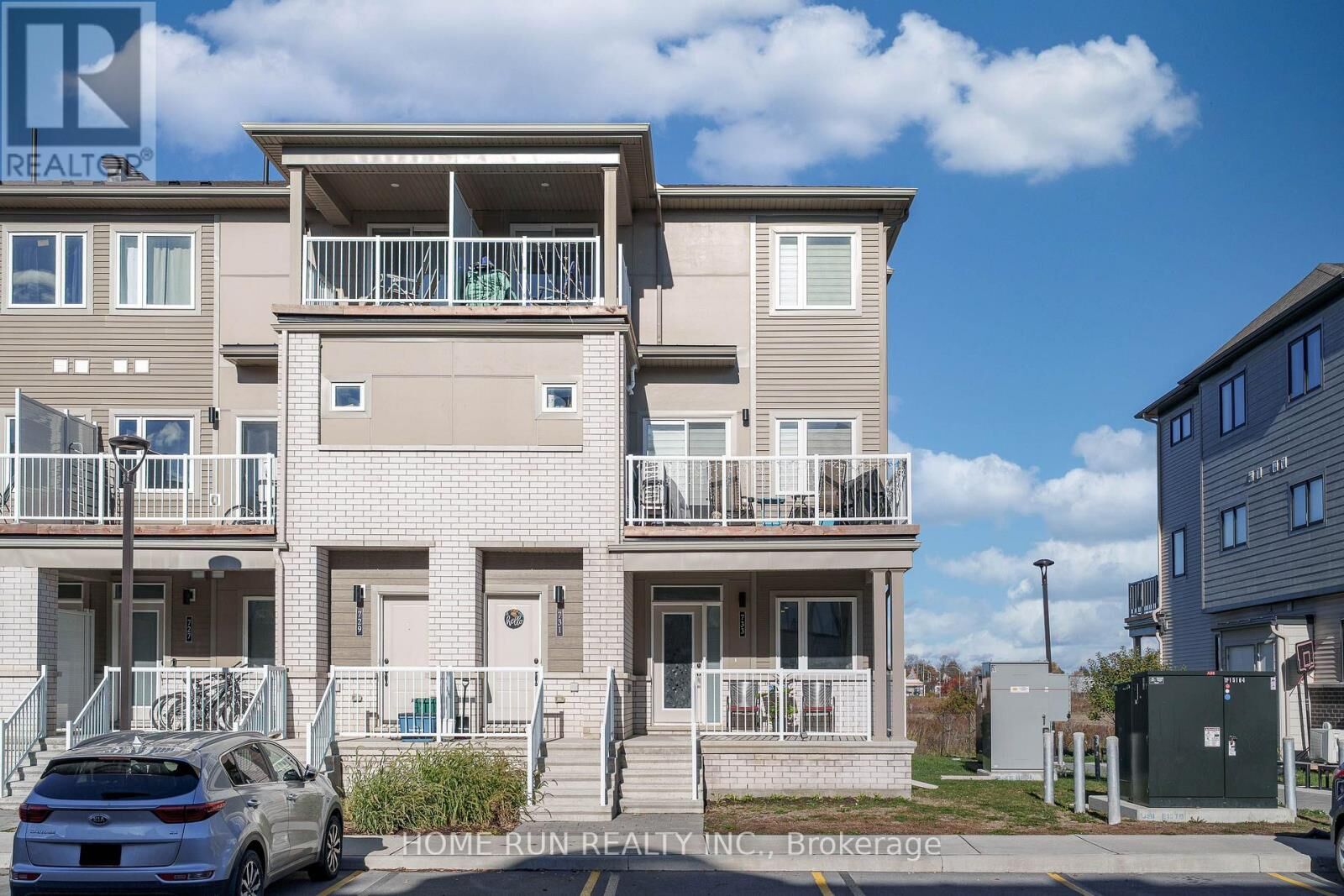 Property Photo:  733 Chromite Private  ON K2J 7J2 