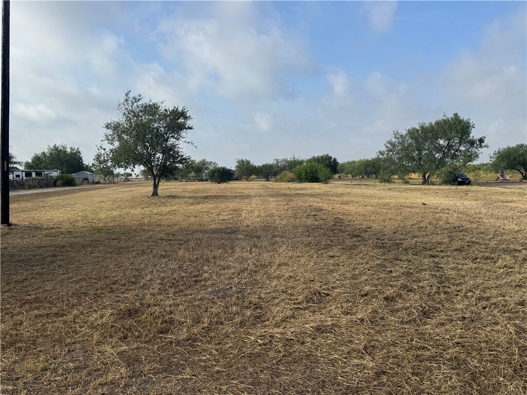 Property Photo: 4293 Railroad TX 78380