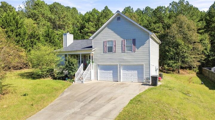 Property Photo:  8 Talon Court NE  GA 30145 