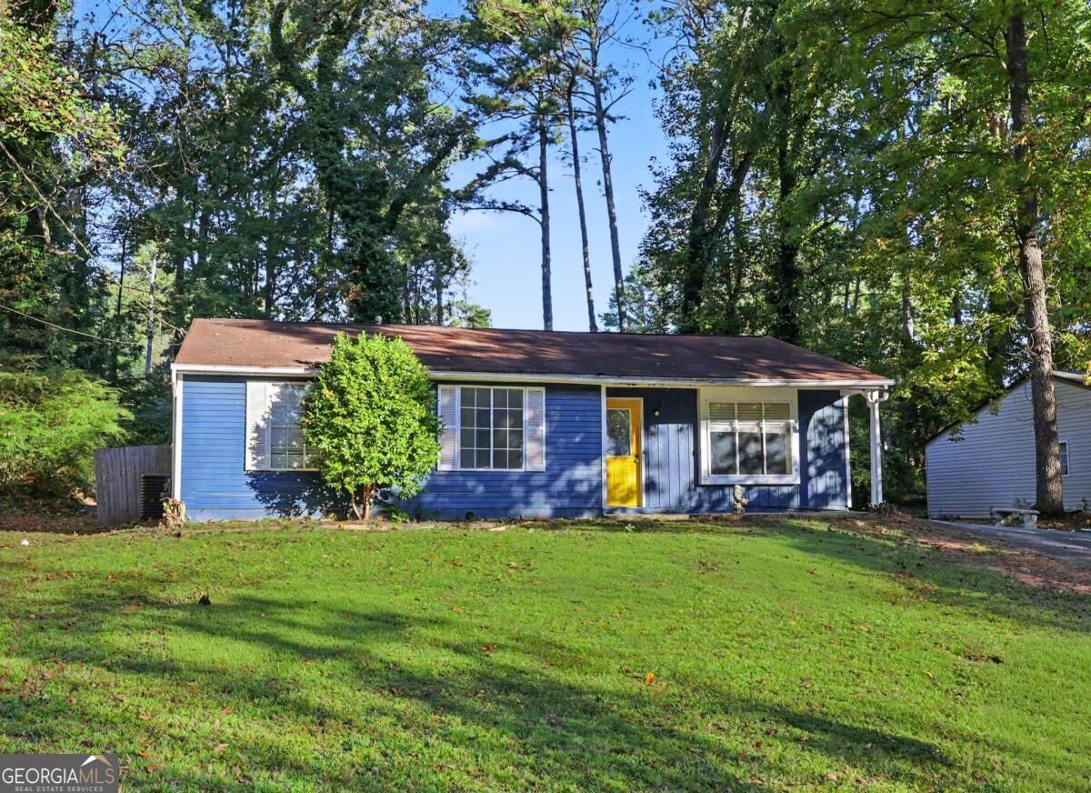 Property Photo: 1024 Sandune Drive GA 30093