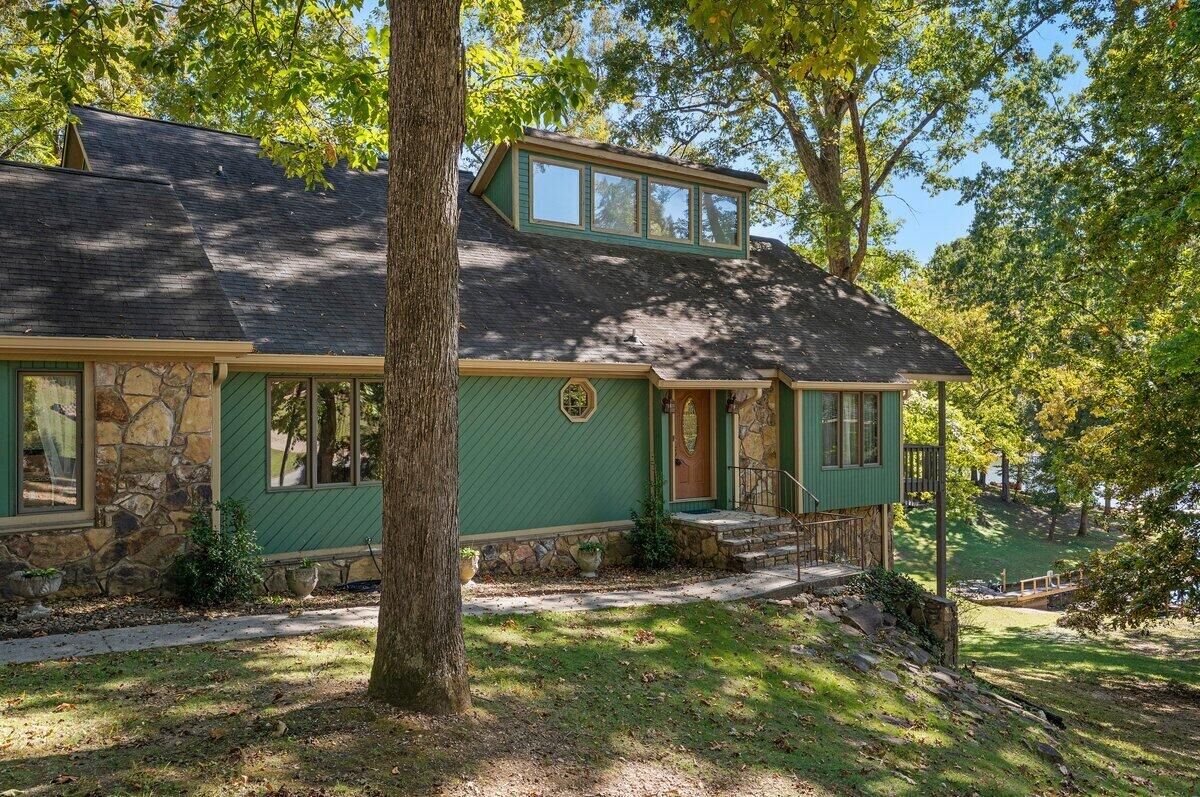 Property Photo: 7321 Coastal Drive TN 37341