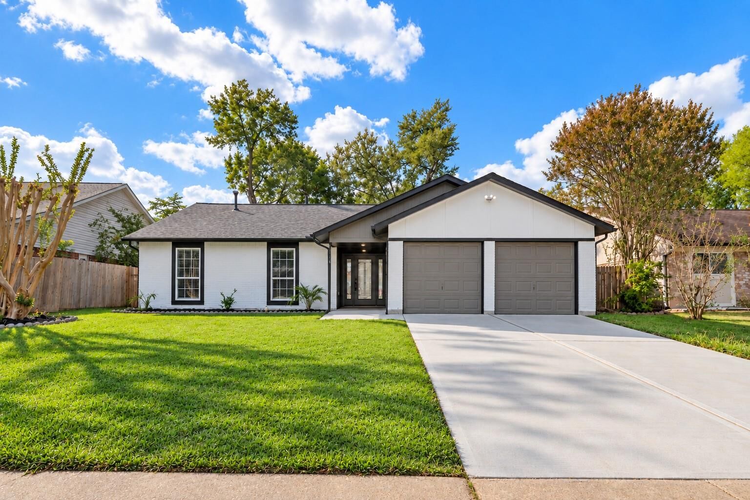 Property Photo: 7714 Summer Glen Lane TX 77072