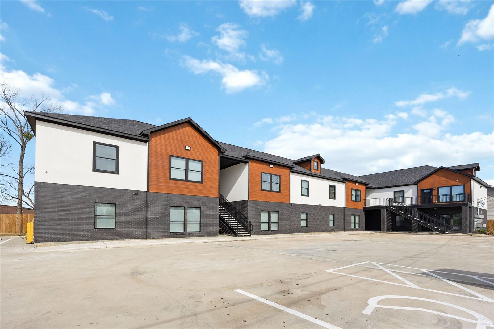 Property Photo:  4403 Nichols Street  TX 77020 