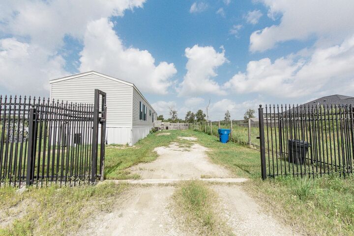 Property Photo:  1173 Road 5714  TX 77327 