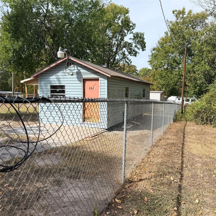 Property Photo: 262 Gazelle TX 77360